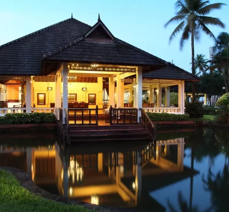 Abad Whispering Palms Kumarakom