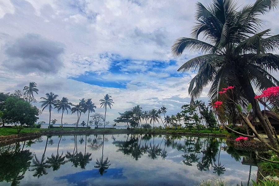 Gokulam Grand Kumarakom Honeymoon Package